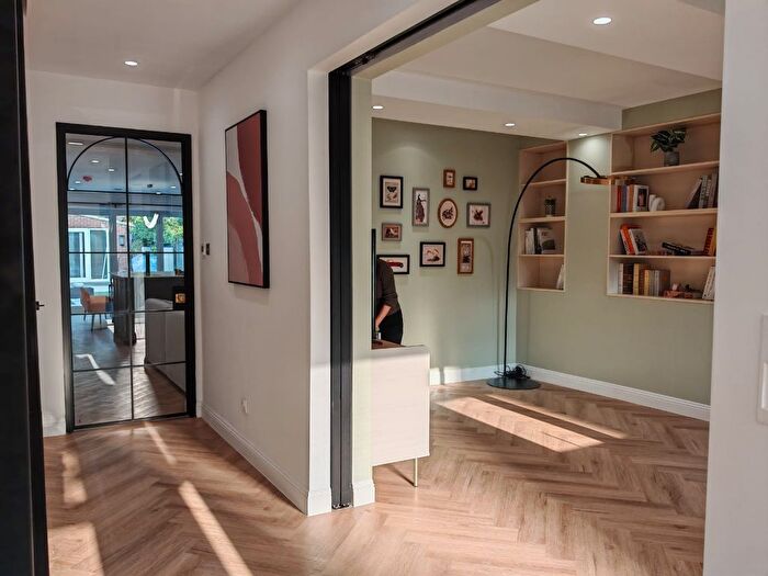5 Bedroom Terraced House To Rent In Herbert Road, London, SW19