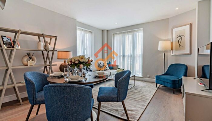 1 Bedroom Flat To Rent In Circus Apartments, Westferry Circus, London, E14