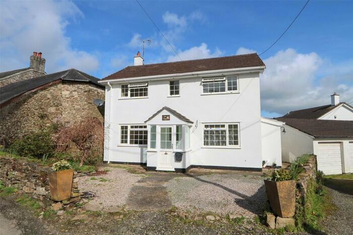 3 Bedroom Detached House For Sale In Latchley, Gunnislake, PL18