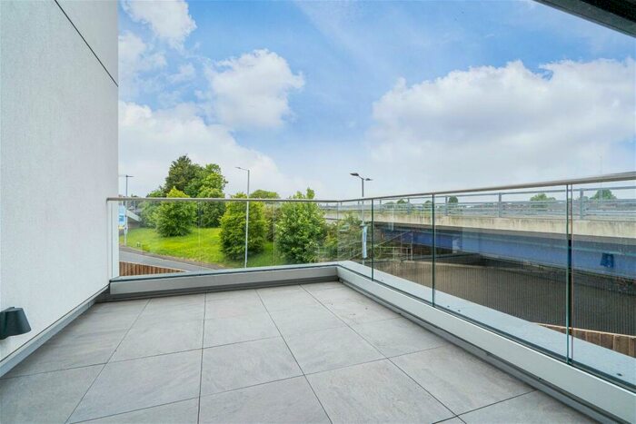 1 Bedroom Apartment To Rent In Collingdon Street, Luton, LU1