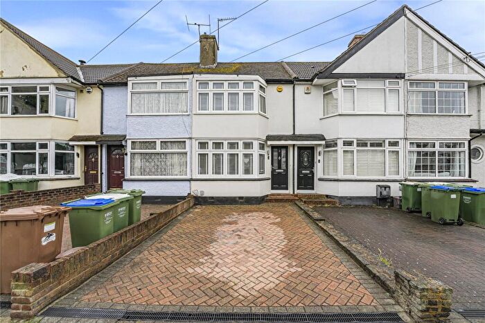 2 Bedroom Terraced House For Sale In Sherwood Park Avenue, Sidcup, Bexley, DA15