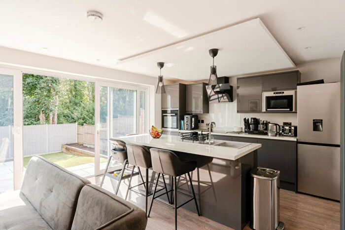 3 Bedroom Semi Detached House For Sale In Little Headley Close, Headley Park, Bristol, BS13