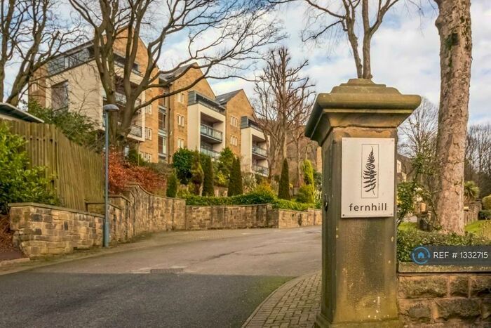 3 Bedroom Penthouse To Rent In Fernhill, Grasscroft, Oldham, OL4