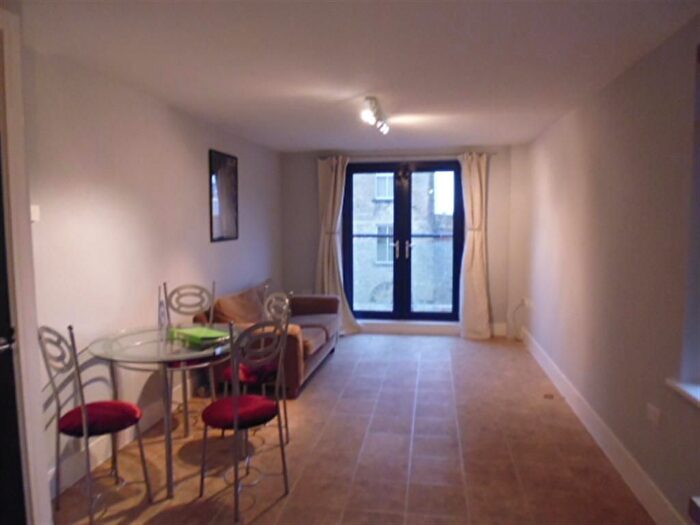 1 Bedroom Flat To Rent In Equilibrium, Lindley, Huddersfield, HD3