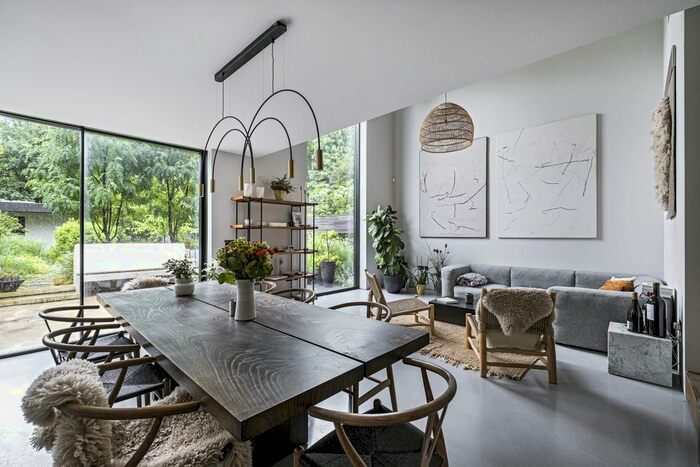 6 Bedroom Semi-Detached House To Rent In Navarino Road, London, E8