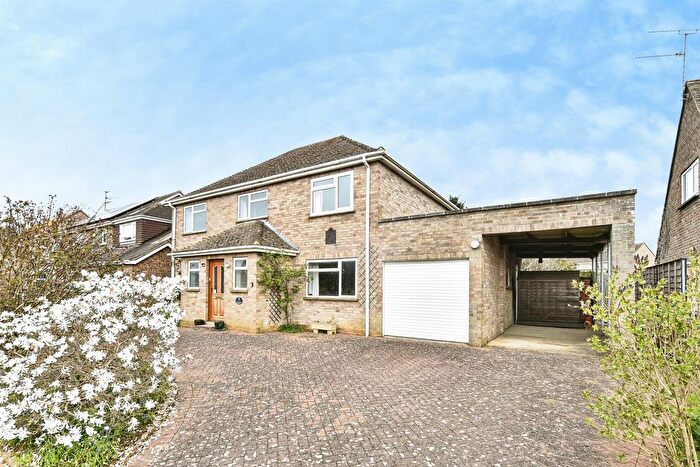 4 Bedroom Detached House For Sale In Colton Road, Shrivenham, SN6