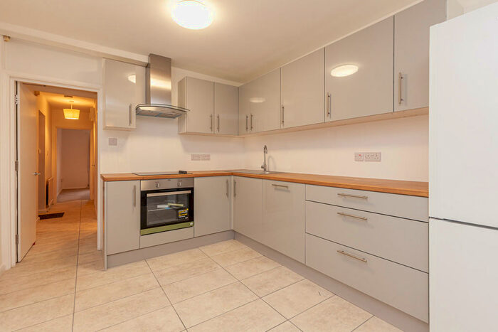 4 Bedroom Terraced House To Rent In Warneford Road, OX4