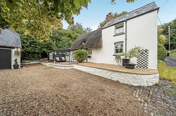 3 Bedroom Detached House For Sale In Berricott Lane, Badbury, Wiltshire, SN4