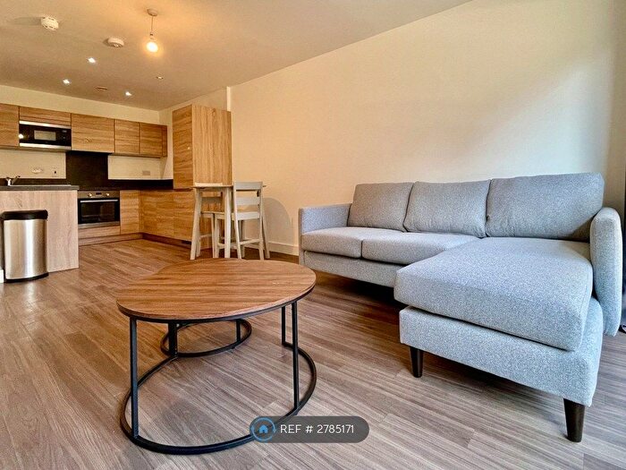 1 Bedroom Flat To Rent In Copenhagen Court, London, SE8