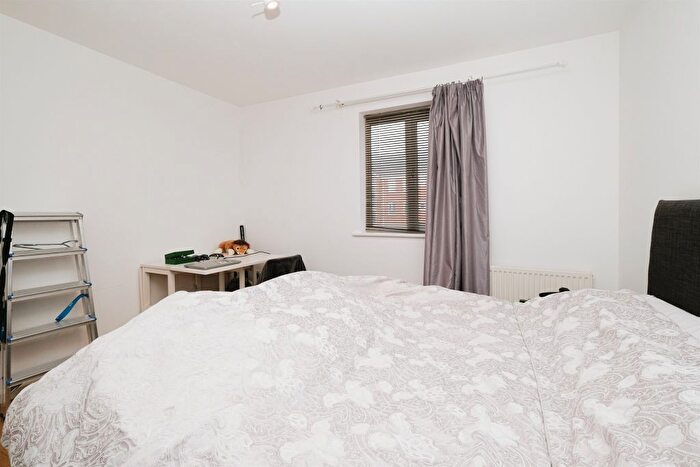 2 Bedroom Flat For Sale In Ellerman Road, Liverpool, L3
