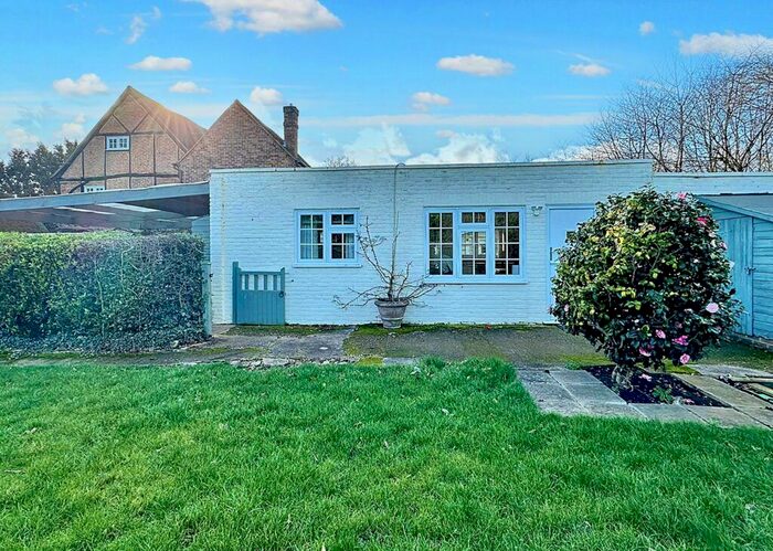 1 Bedroom Detached Bungalow To Rent In Norlands Lane, Egham, TW20