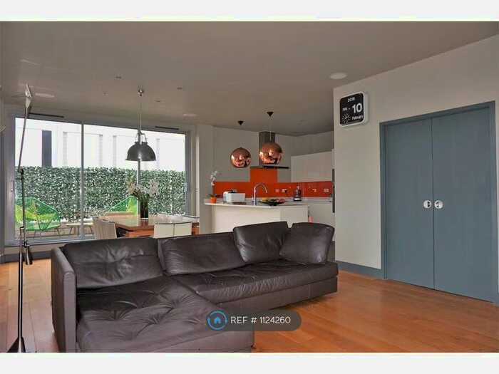 2 Bedroom Flat To Rent In Monza Street, London, E1W