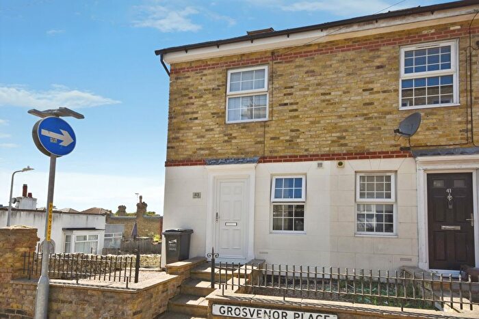 2 Bedroom End Of Terrace House For Sale In Grosvenor Place, Margate, Kent, CT9