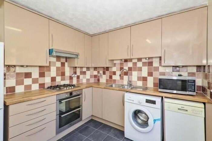 2 Bedroom Terraced House To Rent In Avocet Mews, London, SE28