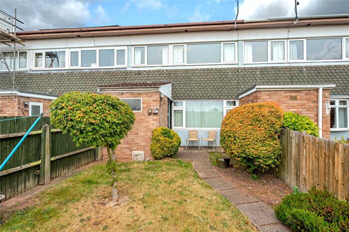 3 Bedroom Terraced House For Sale In St. Davids Close, Kidderminster, Worcestershire, DY11