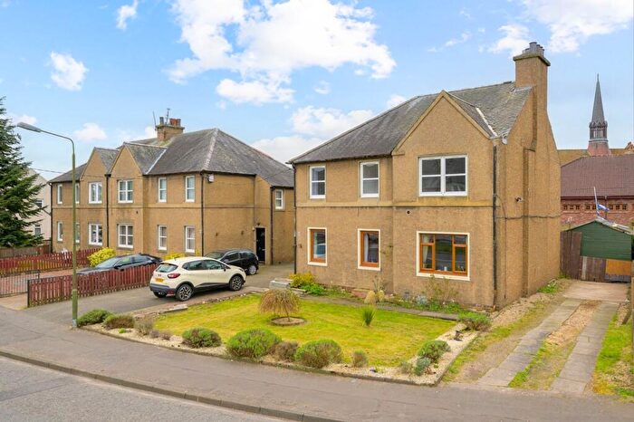 3 Bedroom Flat For Sale In Station Road, Bannockburn, FK7
