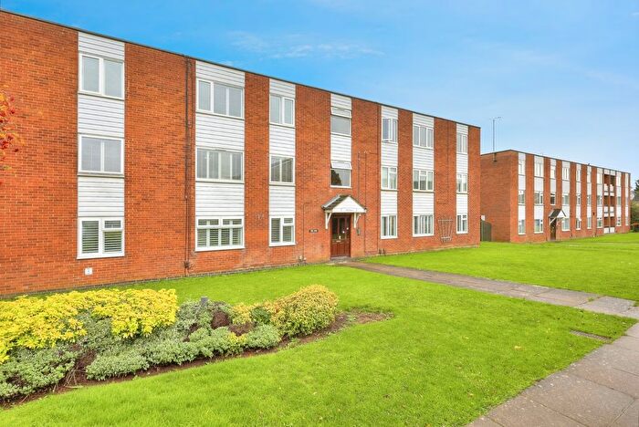 2 Bedroom Flat For Sale In Porlock Close, Northampton, Northamptonshire, NN5