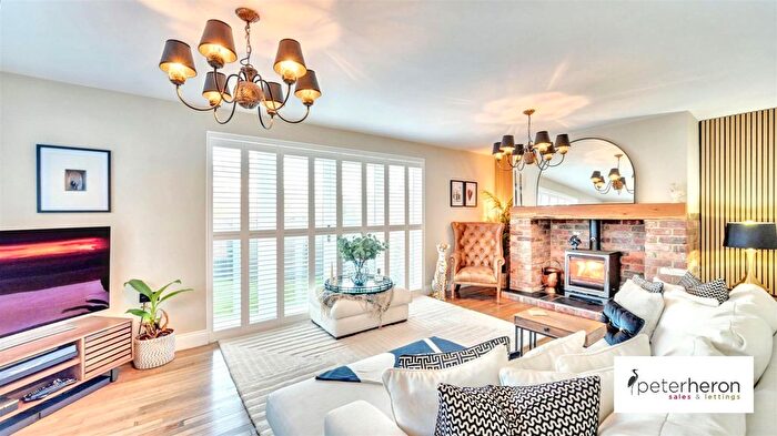 3 Bedroom Detached House For Sale In Dacre Road, Fulwell, Sunderland, SR6