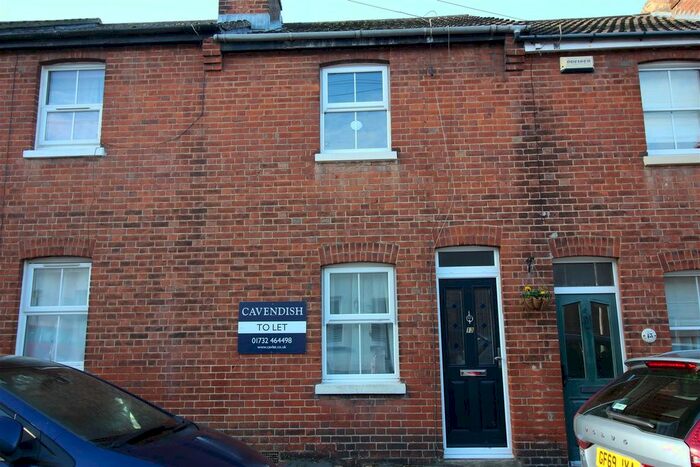 2 Bedroom Terraced House To Rent In Victoria Road, Sevenoaks, TN13
