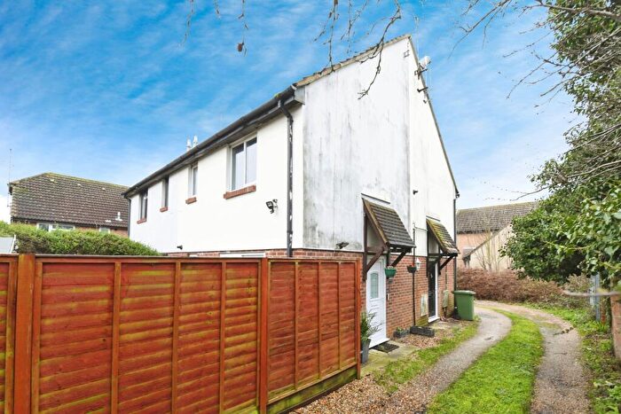 1 Bedroom End Of Terrace House For Sale In Tabor Road, Colchester, Essex, CO1