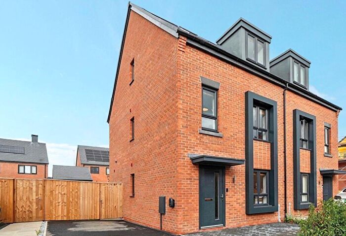 3 Bedroom Semi-Detached House For Sale In Saxon Drive, Heywood, Greater Manchester, OL10