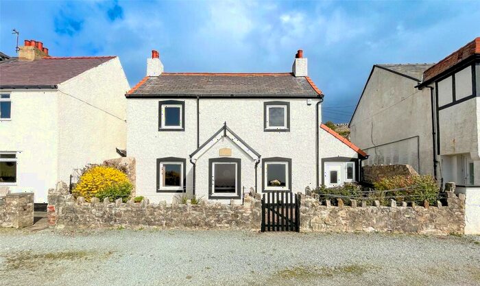 3 Bedroom Detached House For Sale In Anglesey Road, Llandudno, Conwy, LL30