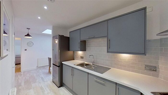2 Bedroom Flat To Rent In Ashley Grange, Balerno, EH14