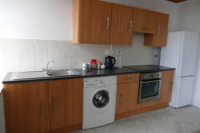 1 Bedroom Flat To Rent In Dunlop Street, Stewarton, KA3