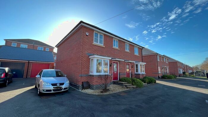 3 Bedroom Semi-Detached House To Rent In Gloucester Road, Cheltenham, GL51