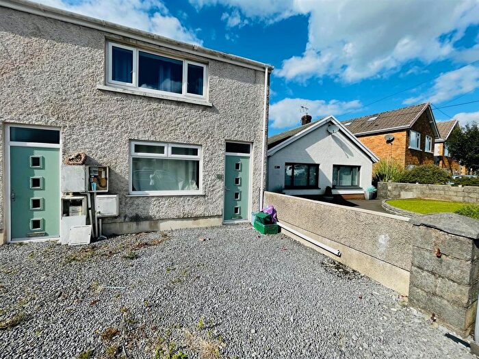 2 Bedroom End Of Terrace House For Sale In Glynhir Road, Pontarddulais, Swansea, SA4