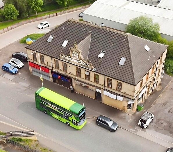 1 Bedroom Flat To Rent In Lower Wortley Road, Wortley, Leeds, LS12