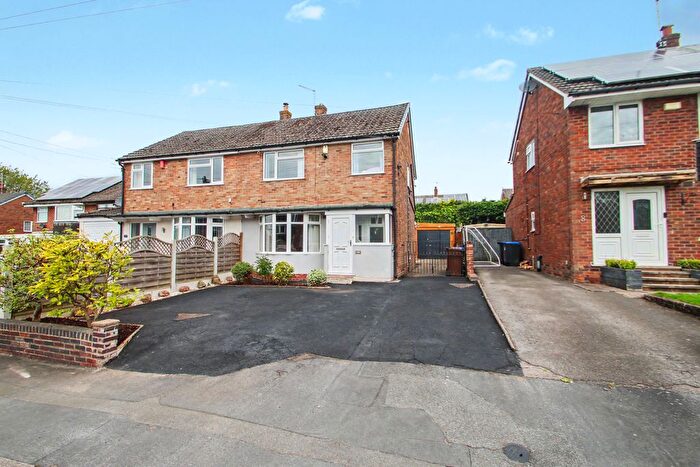 3 Bedroom Semi-Detached House For Sale In Dove Road, Forsbrook, Stoke-On-Trent, ST11
