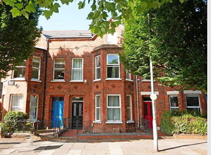 8 Bedroom Terrace House For Sale In Rugby Road, Belfast, BT7