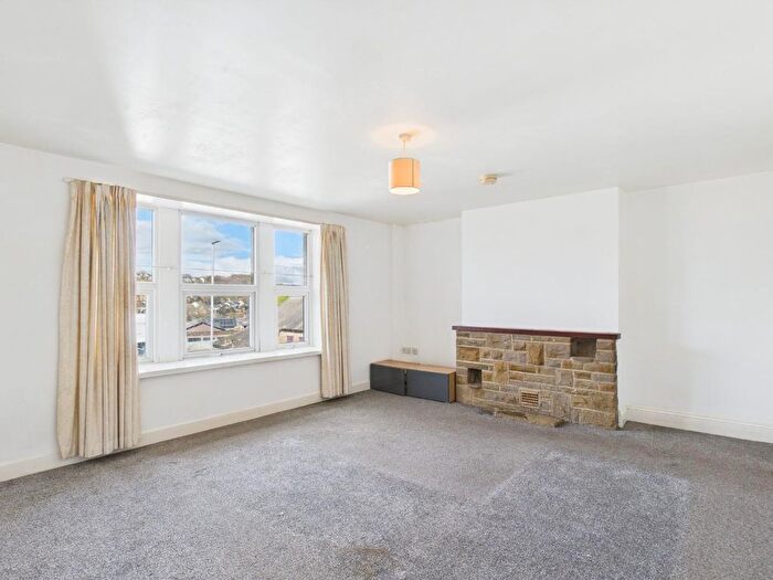 1 Bedroom Flat To Rent In Briggate, Shipley, BD17