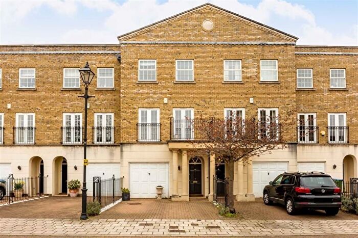 4 Bedroom Terraced House For Sale In Chadwick Place, Long Ditton, Surbiton, KT6