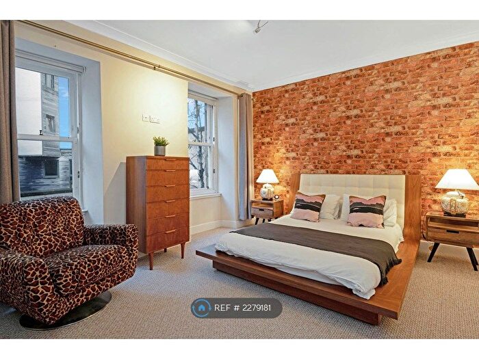 1 Bedroom Flat To Rent In Cowgate, Edinburgh, EH1