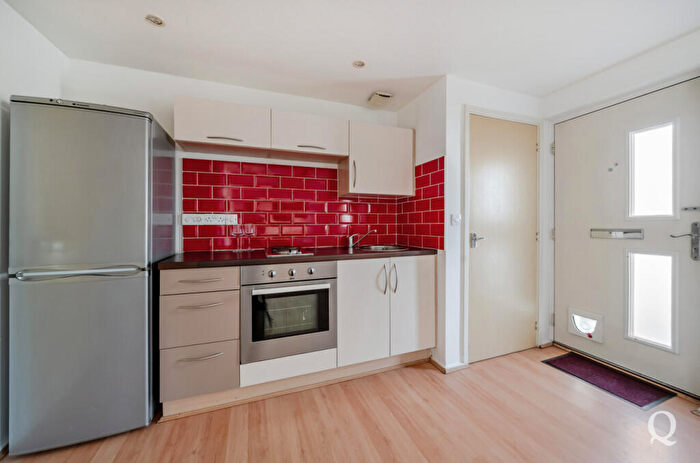 1 Bedroom Apartment For Sale In Onyx Drive, Sittingbourne, ME10