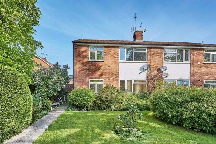 2 Bedroom Maisonette To Rent In Gilpin Green, AL5