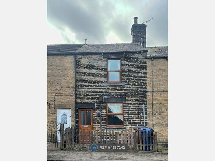 2 Bedroom Terraced House To Rent In Sheffield Road, Penistone, Sheffield, S36