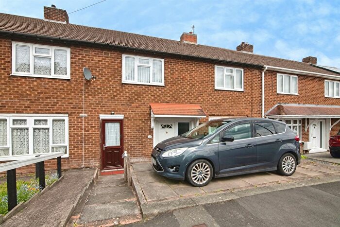 4 Bedroom End Terrace House For Sale In Pine Green, Dudley, DY1