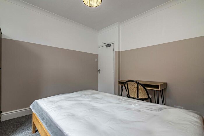 4 Bedroom Terraced House To Rent In Florence Street, LN2