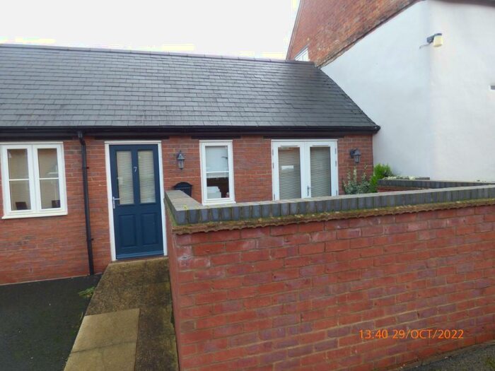 2 Bedroom Bungalow To Rent In Purlieu Mews, Naseby, Northampton, NN6