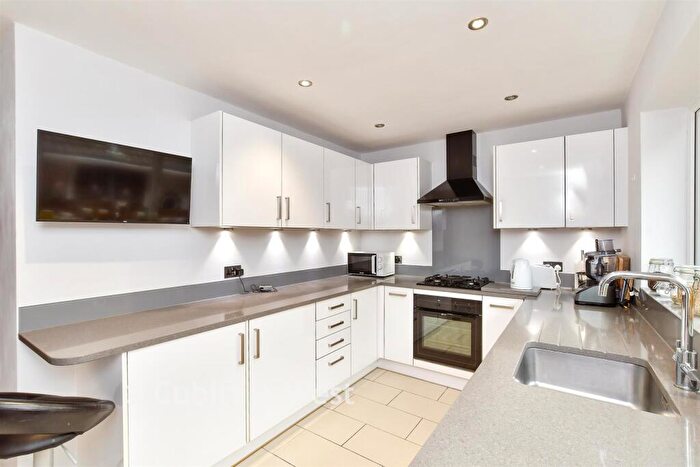 2 Bedroom Detached Bungalow For Sale In Rowe Avenue North, Peacehaven, East Sussex, BN10