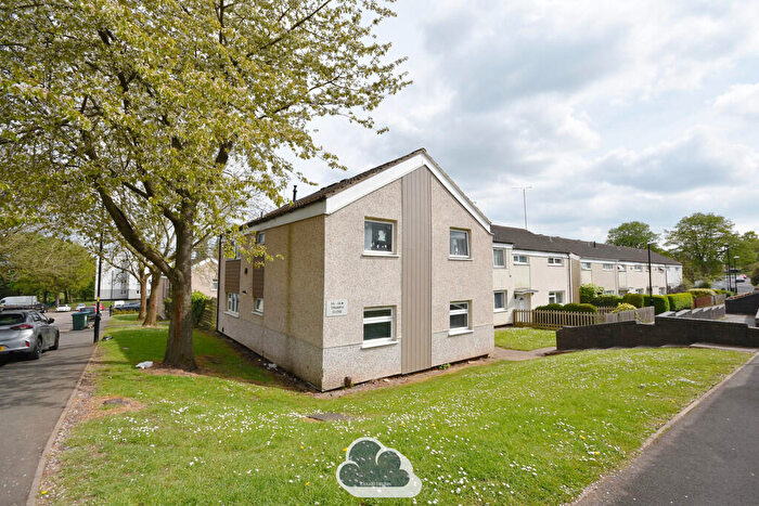 2 Bedroom Apartment For Sale In Triumph Close, Coventry, CV2