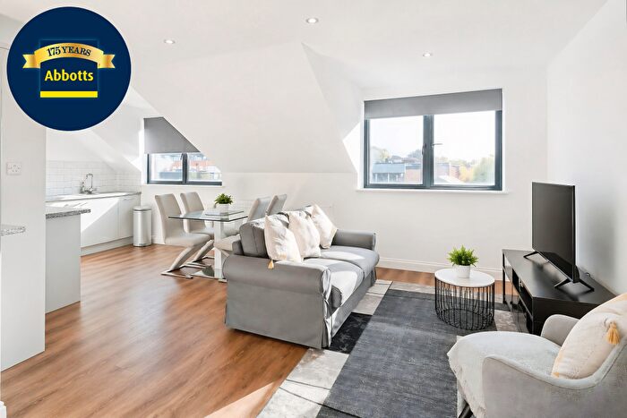 1 Bedroom Apartment To Rent In High Street, Brentwood -, CM14