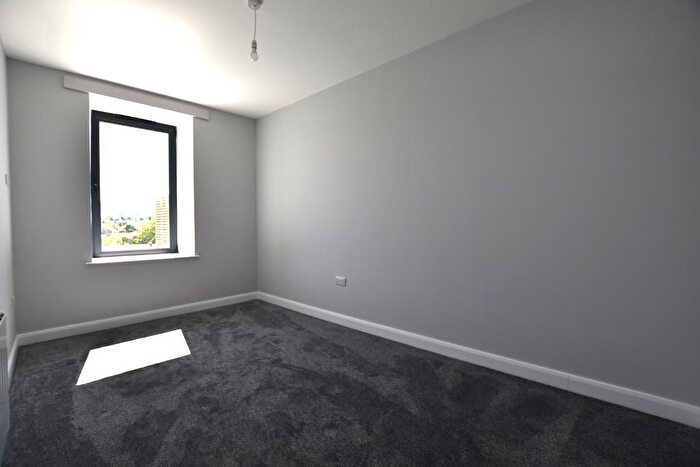 2 Bedroom Flat To Rent In Castle Street, Clitheroe, BB7