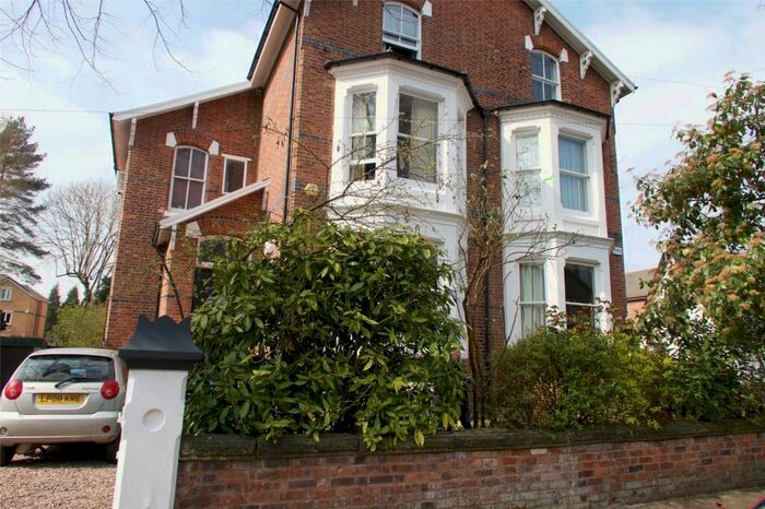 6 Bedroom Semi-Detached House To Rent In Amherst Road, Fallowfield, Manchester, M14