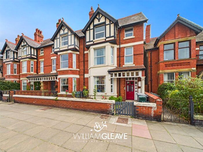 2 Bedroom Apartment For Sale In Gloddaeth Street, Llandudno, Conwy, LL30