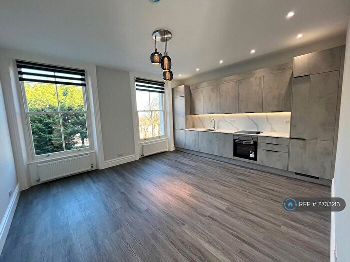 4 Bedroom Flat To Rent In Belvedere Road, London, SE19