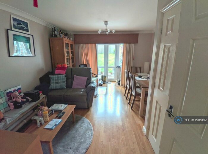 4 Bedroom Terraced House To Rent In Riverslea Road, Coventry, CV3